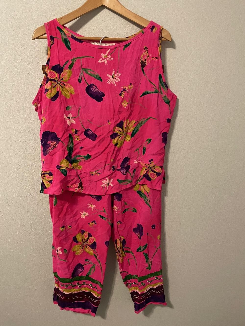 Vintage Loco Lindo Set Womens Medium Pink Floral Tank Capri Pants Boho Tropical